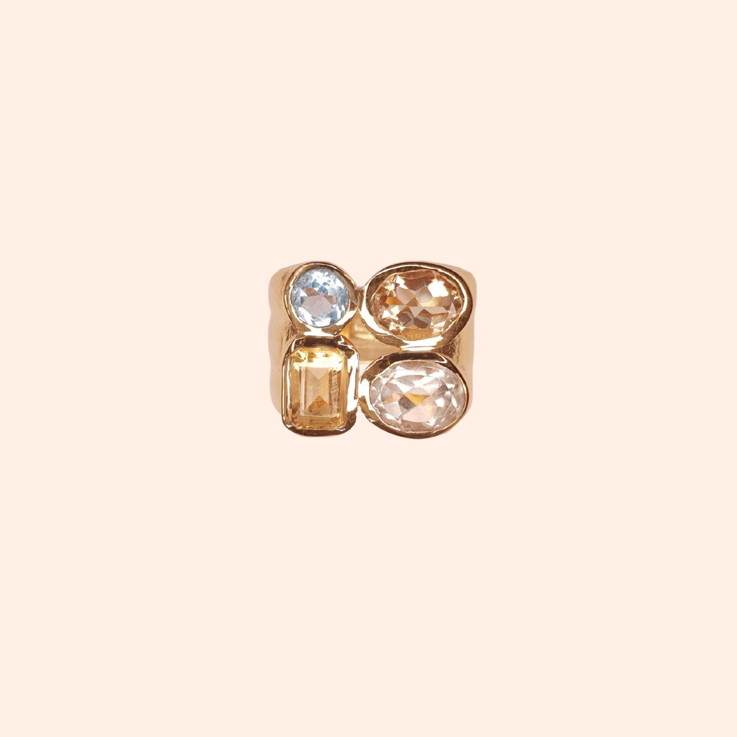 Bague chevalière avec pierre femme - Betty