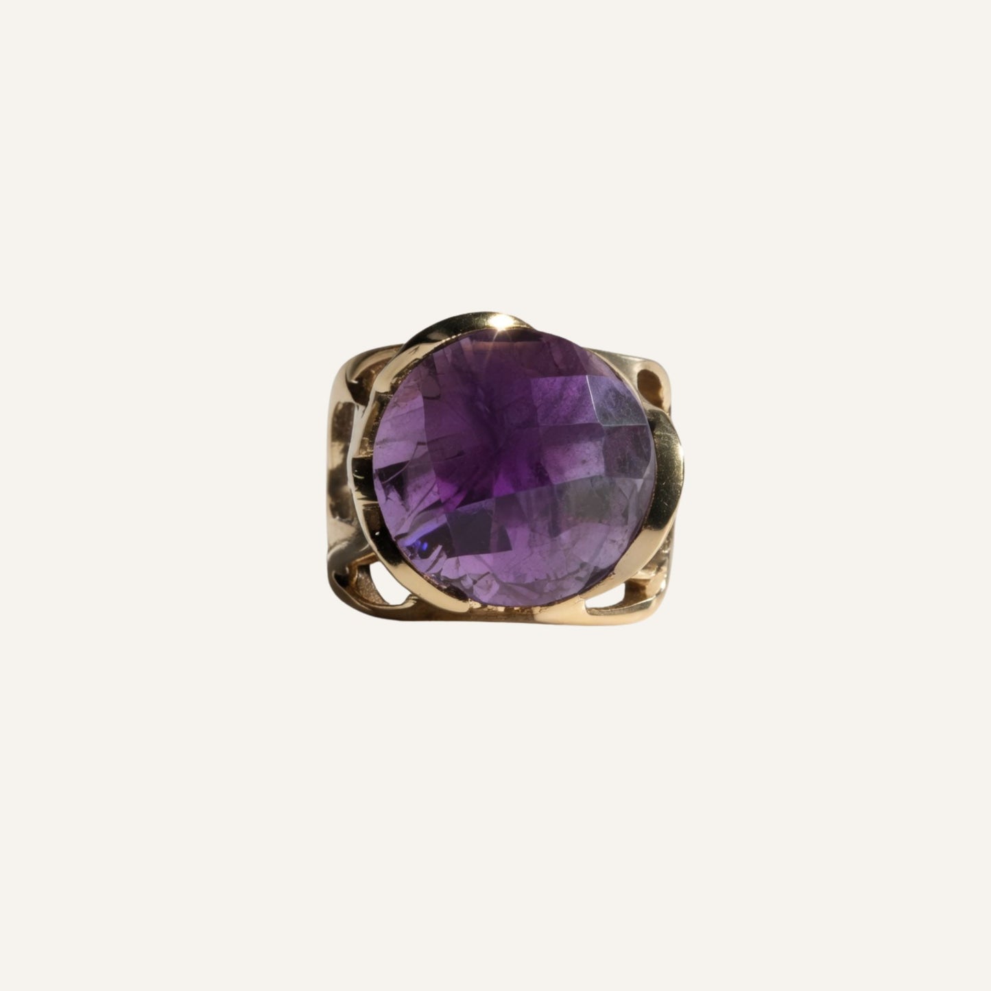 Bague sculpturale en laiton doré avec grosse pierre Améthyste - Big Eye