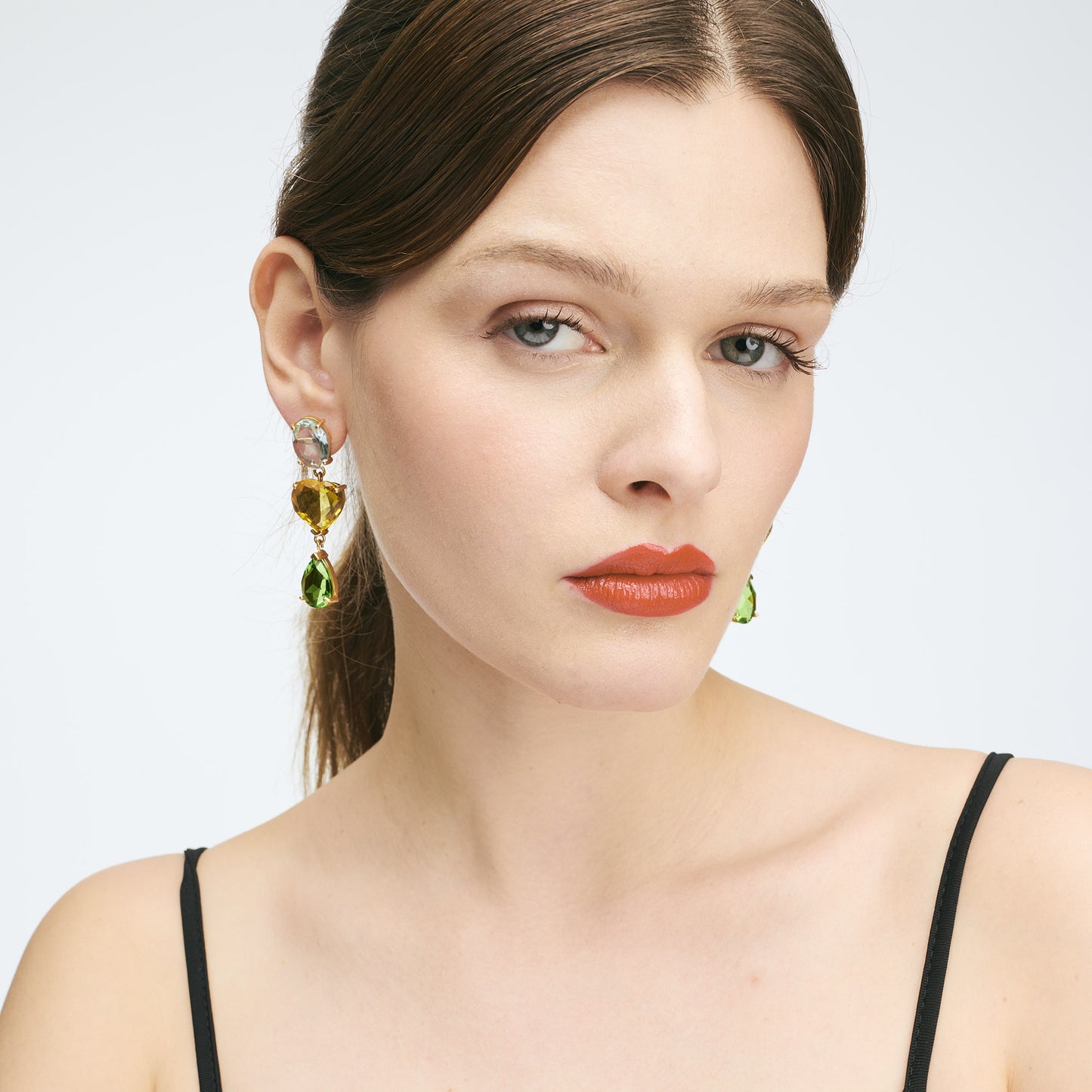 Boucles d'oreilles pendantes cristal Vert/Jaune/Bleu - Duchesse Annabelle