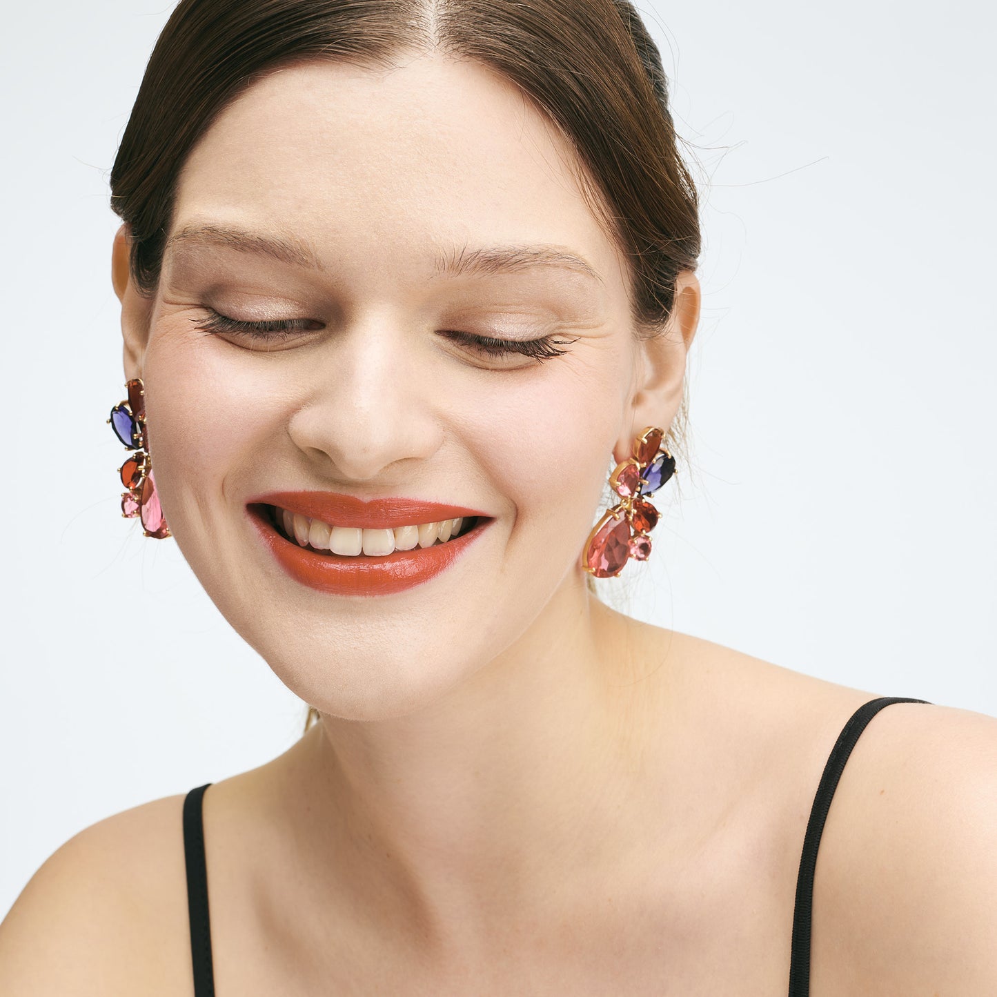 Boucles d'oreilles pendantes cristal Rose/Rouge/Violet - Duchesse Victoria